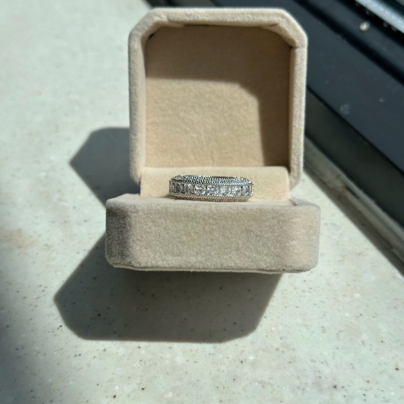 WEDDING BRIDAL ENGAGEMENT RING - Picture 6 of 7